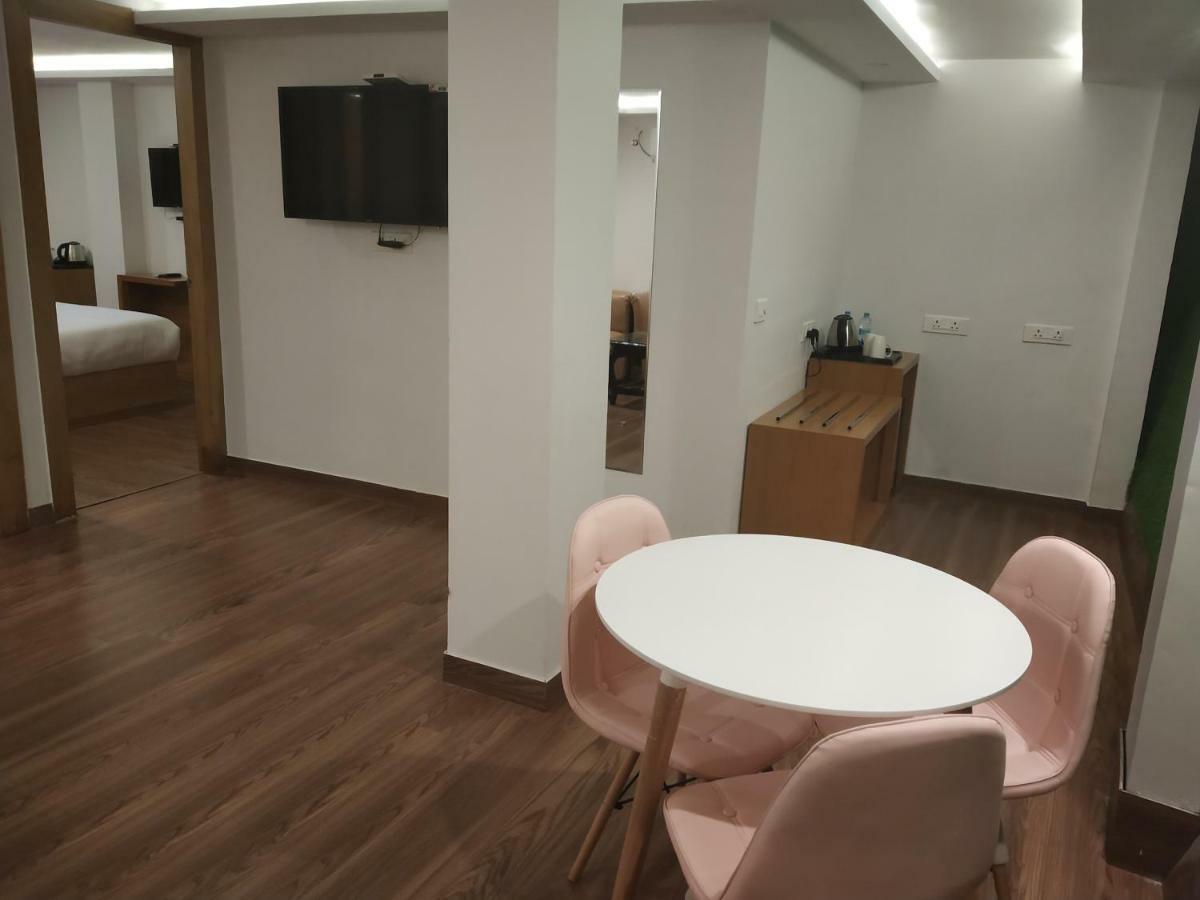 Hotel Beechwood Масурі Екстер'єр фото